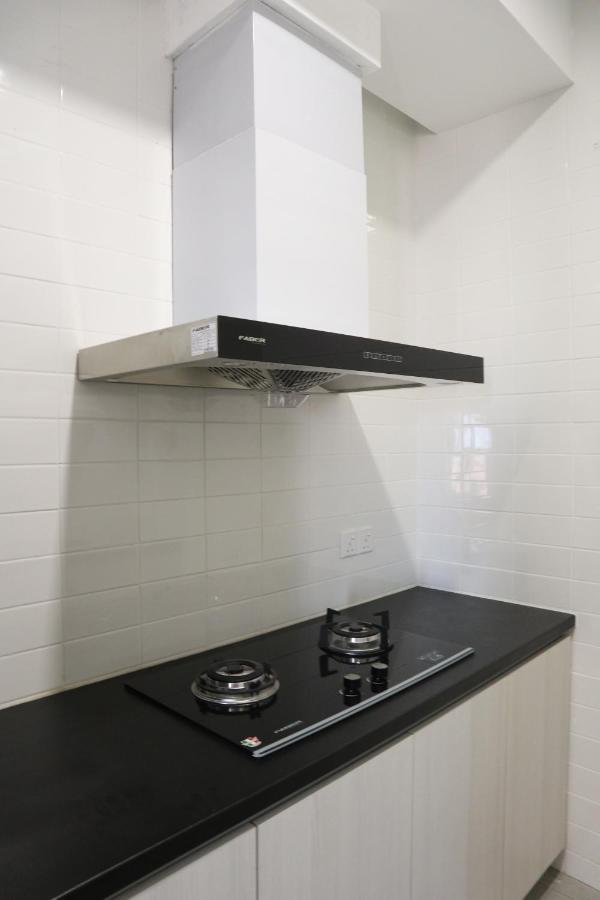 Roxy Sematan Villa & Townhouse Zewnętrze zdjęcie